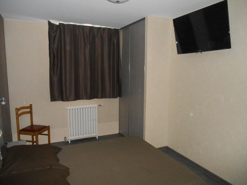 Hotel La Tente Verte Loon-Plage Rom bilde
