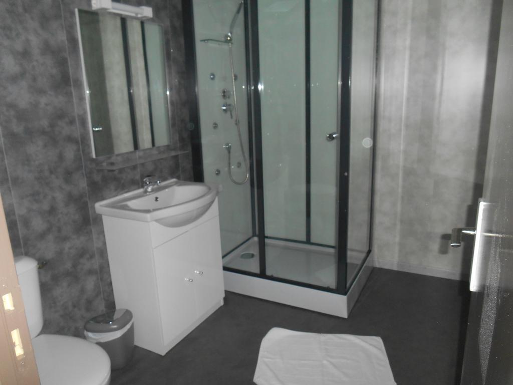 Hotel La Tente Verte Loon-Plage Rom bilde